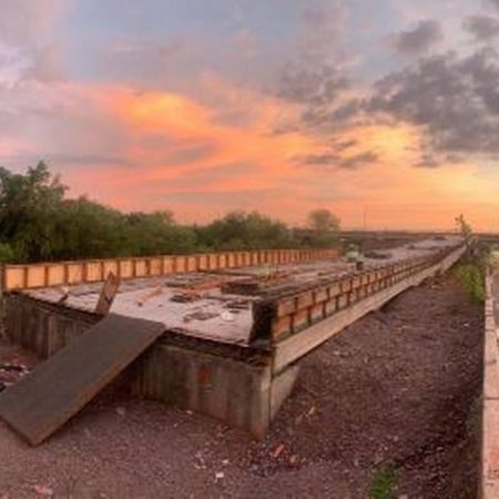 Construyen gasa de salida en puente de la Isla Musala al desarrollo urbano 3 Ríos – El Sol de Sinaloa