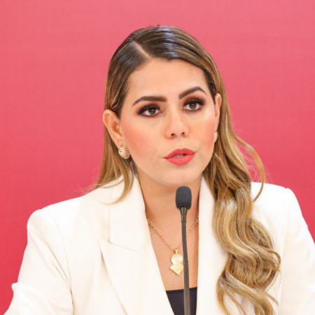 Evelyn Salgado recorre San Miguel Totolapan bajo fuerte operativo de seguridad – El Sol de Sinaloa