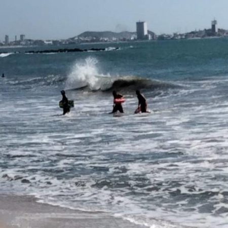 Policía acuática de Mazatlán rescata a tres menores originarios de Monterrey – El Sol de Sinaloa