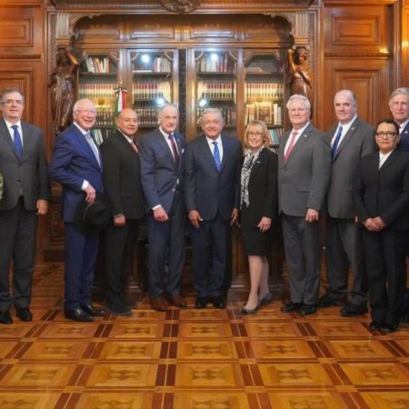 AMLO se reúne con legisladores demócratas de EU en Palacio Nacional – El Sol de Sinaloa