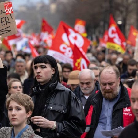 Continúan manifestaciones en Francia contra reforma a pensiones de Macron – El Sol de Sinaloa