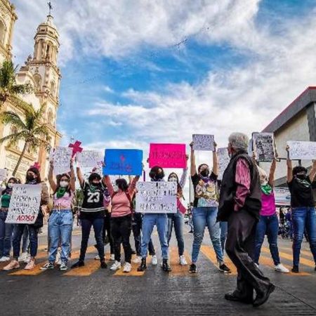 Invitan colectivos feministas a manifestación este 8 de marzo en Culiacán – El Sol de Sinaloa