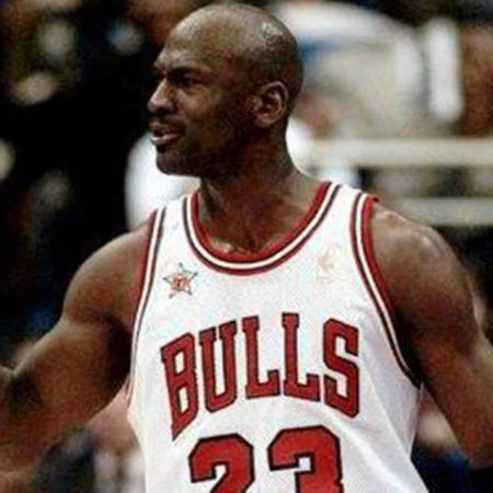 Venden tenis de Michael Jordan por 2.2 mdd durante subasta en Nueva York – El Sol de Sinaloa