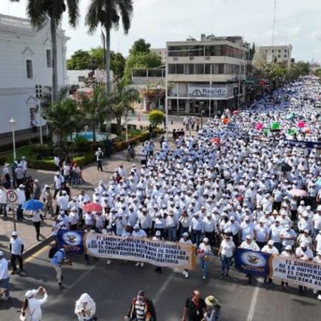 Marchan en defensa de la autonomía de la UAS más de 25 mil estudiantes – El Sol de Sinaloa